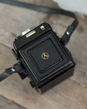 Load image into Gallery viewer, Yashica Mat-124G
