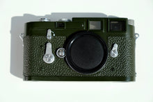 Load image into Gallery viewer, Leica M3 Double Stroke Olive Repaint
