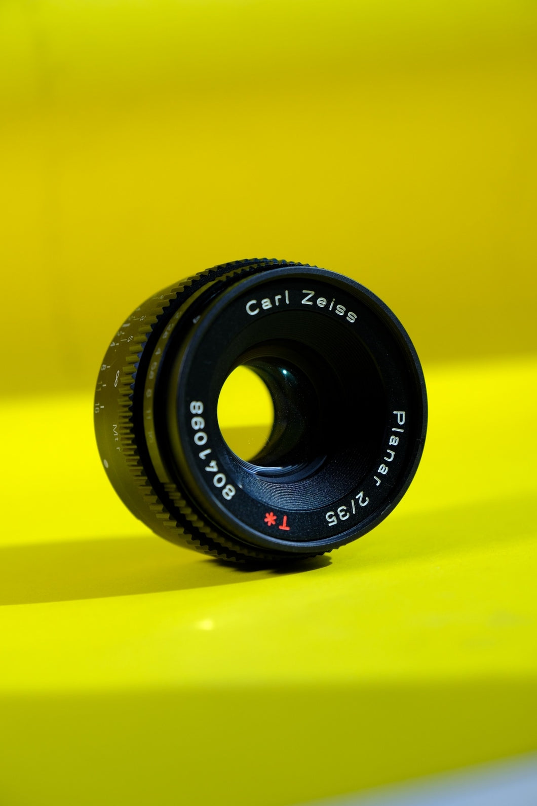 Carl Zeiss Planar 35mm 1:2 T* Black Leica M mount Modify