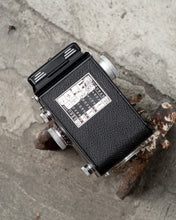 Load image into Gallery viewer, Rolleicord Va
