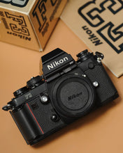 Load image into Gallery viewer, Nikon F3HP
