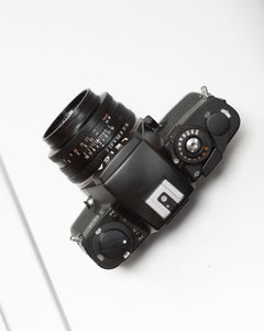 Leica R4 with Lens