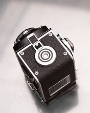 Load image into Gallery viewer, Rolleiflex 2.8F Planar
