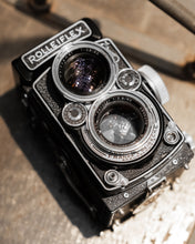 Load image into Gallery viewer, Rolleiflex 2.8E
