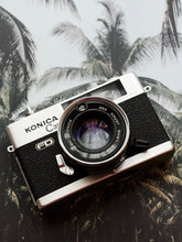 Load image into Gallery viewer, Konica C35 FD
