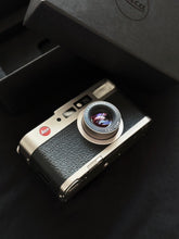 Load image into Gallery viewer, Leica CM
