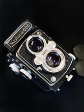 Load image into Gallery viewer, Yashica-635
