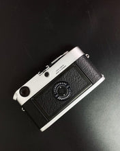 Load image into Gallery viewer, Leica M6 Silver
