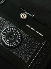 Load image into Gallery viewer, Leica M6 Black “Big Logo”
