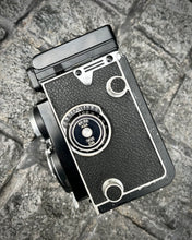 Load image into Gallery viewer, Rolleicord Vb White Face
