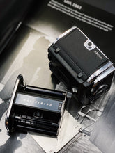 Load image into Gallery viewer, Hasselblad Film Back A24 Ⅲ
