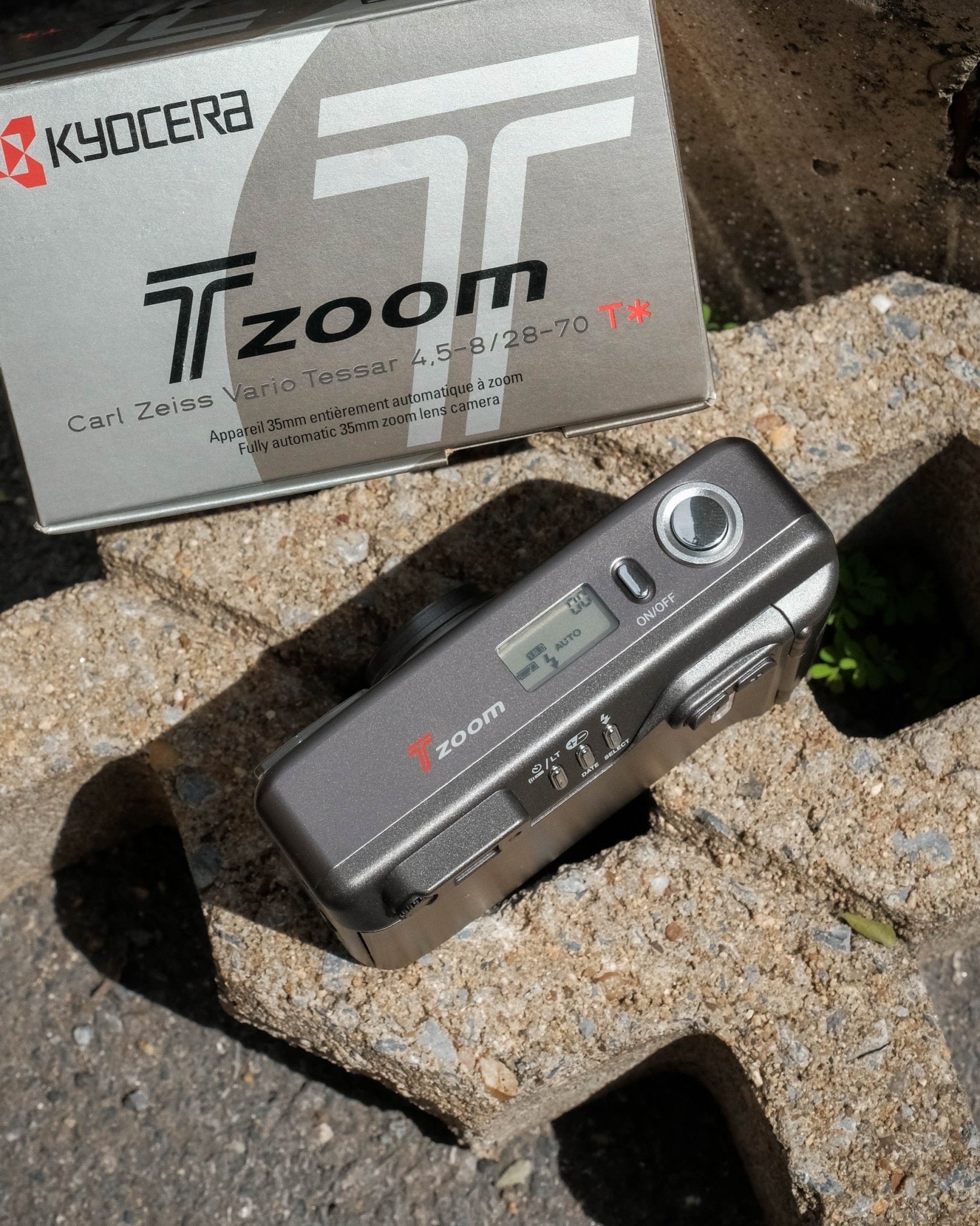 Kyocera T Zoom – kit_camera