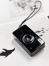 Load image into Gallery viewer, FUJIFILM Natura S Piano Black
