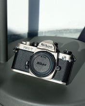 Load image into Gallery viewer, Nikon FM2/T
