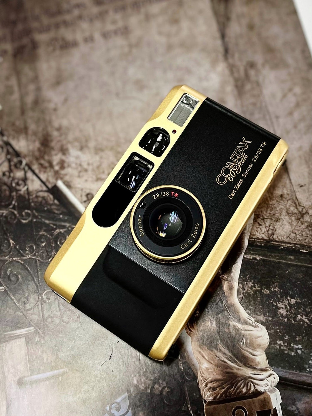 Contax T2 60years Limited Edition