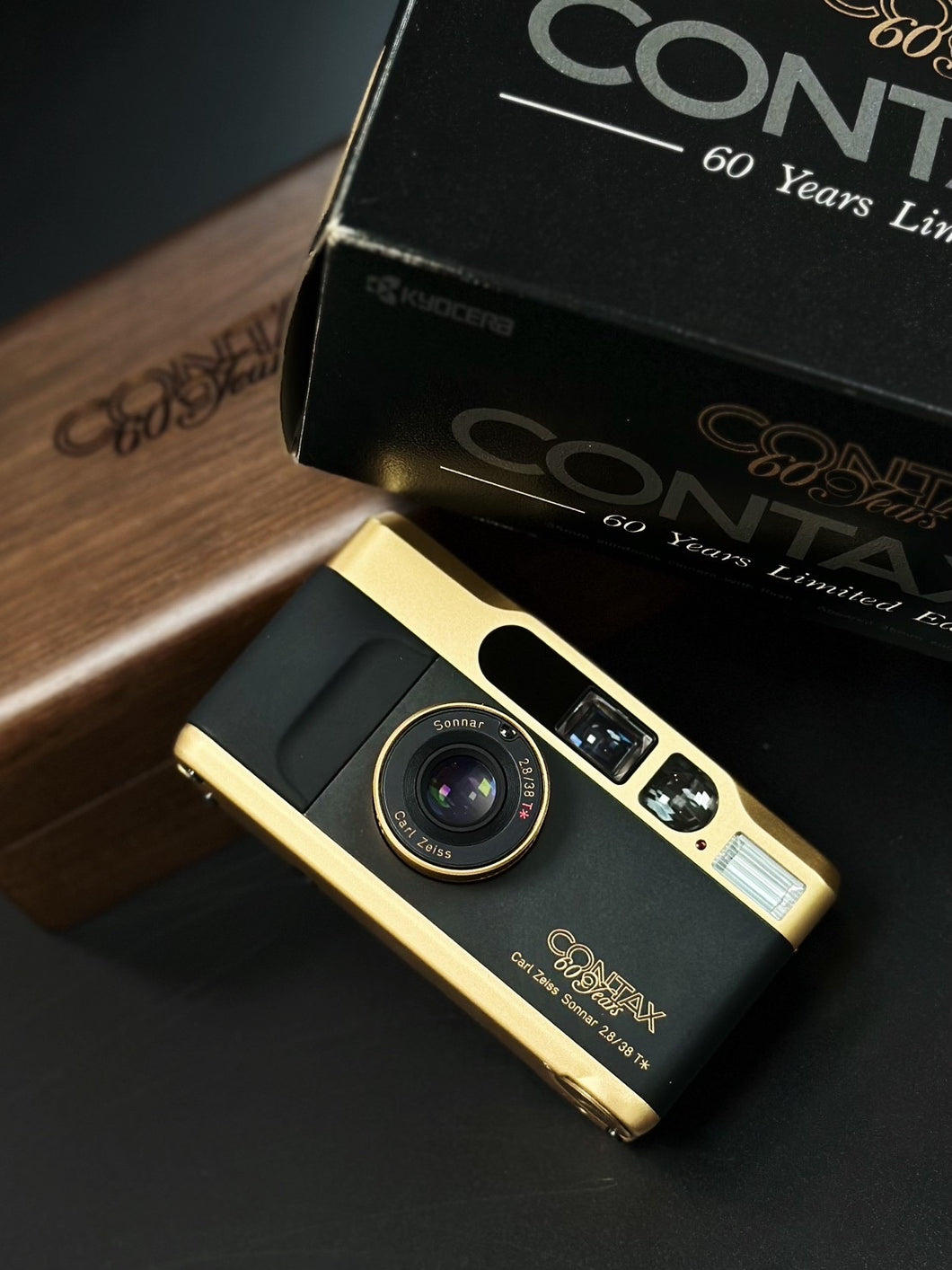 Contax T2 60 Years Limited Edition